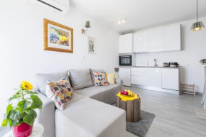  FM Apartments  Сплит